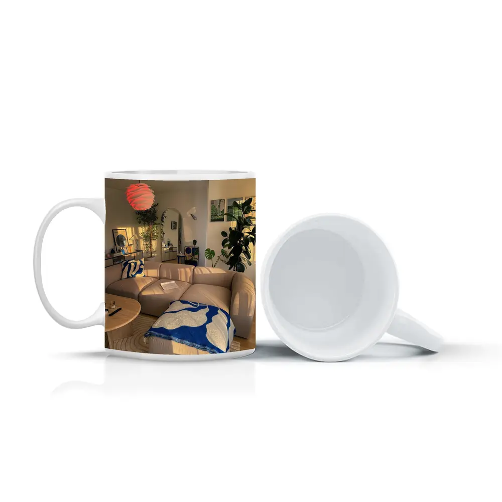 Cozy Modern Living Room Blue Accents – Mugs