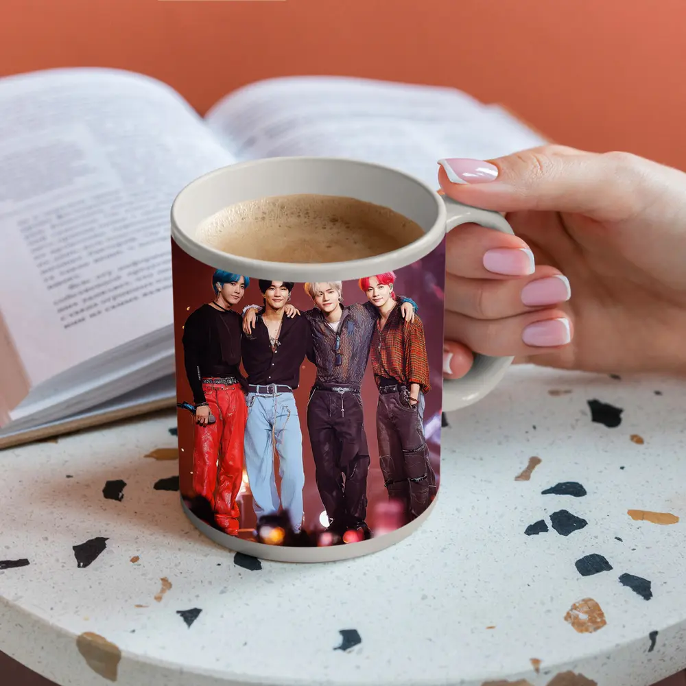 K-Pop Boy Group Concert Stage Red Background – Mugs