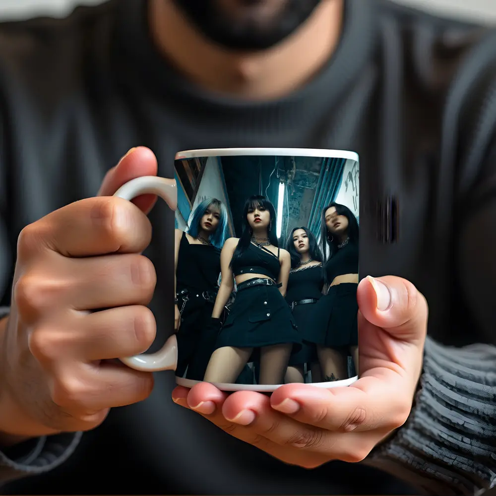K-Pop Girl Group Dark Urban Alley – Mugs