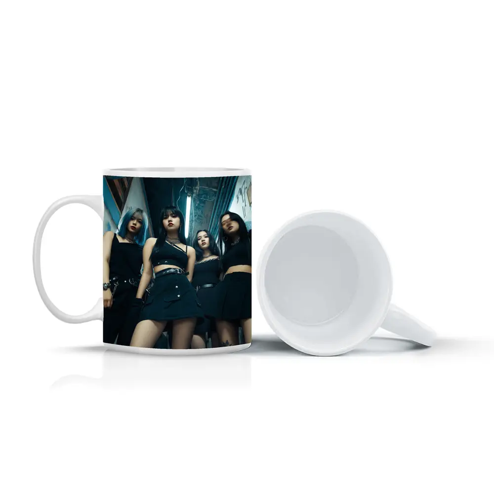 K-Pop Girl Group Dark Urban Alley – Mugs