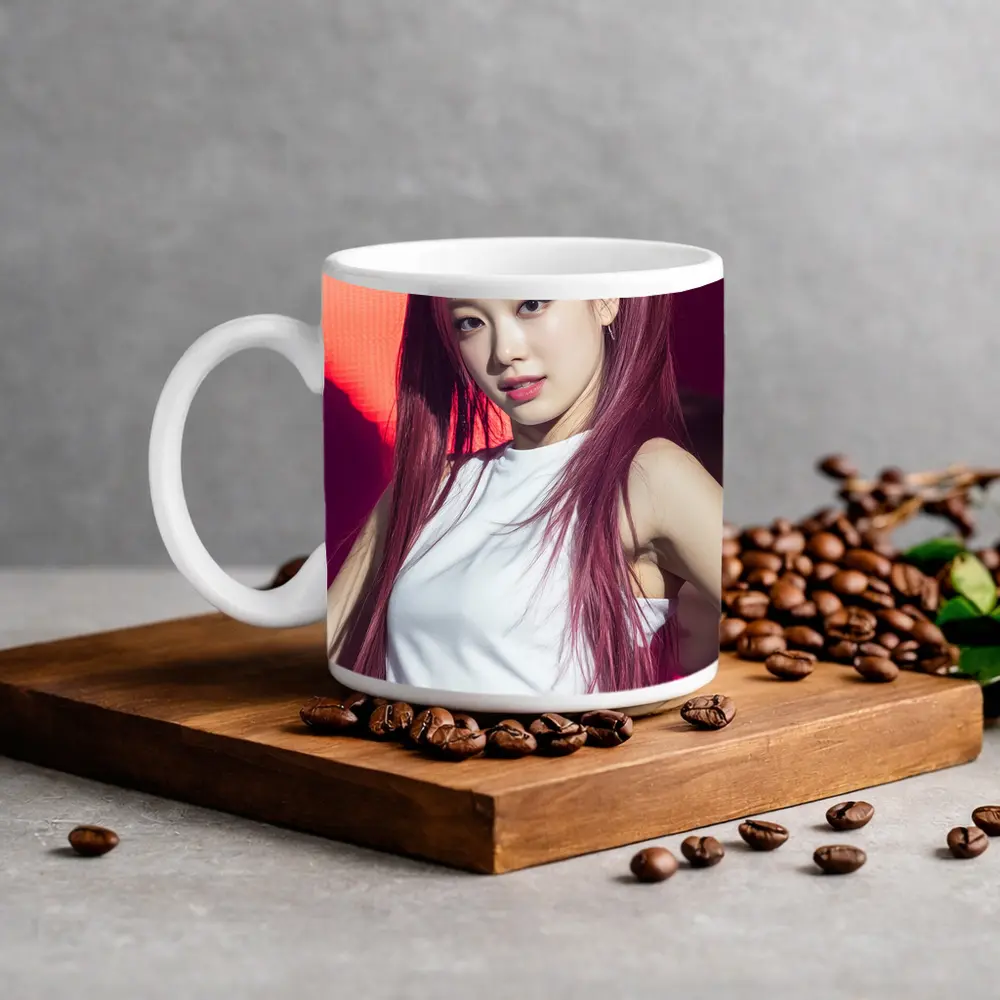 K-Pop Girl Pink Hair Stage Performance – Mugs