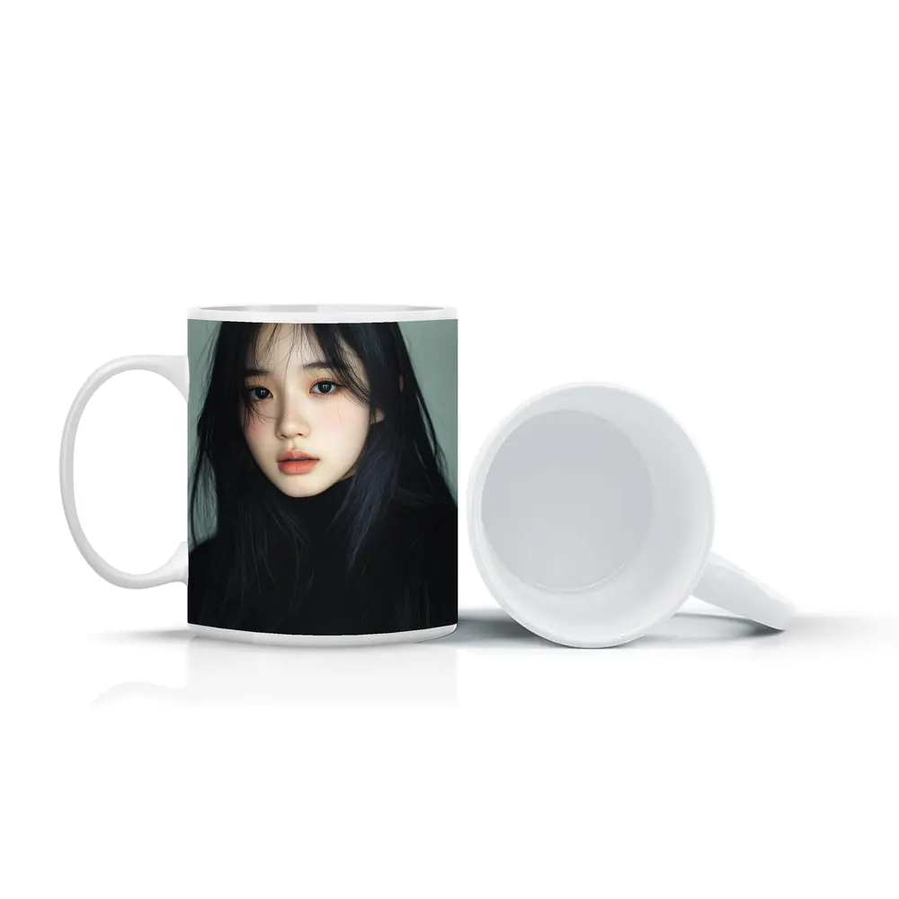 Korean Girl Portrait Dark Hair Gray Background – Mugs