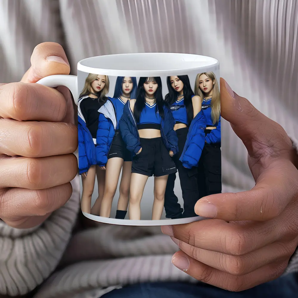 K-Pop Girl Group Blue Outfits White Background – Mugs