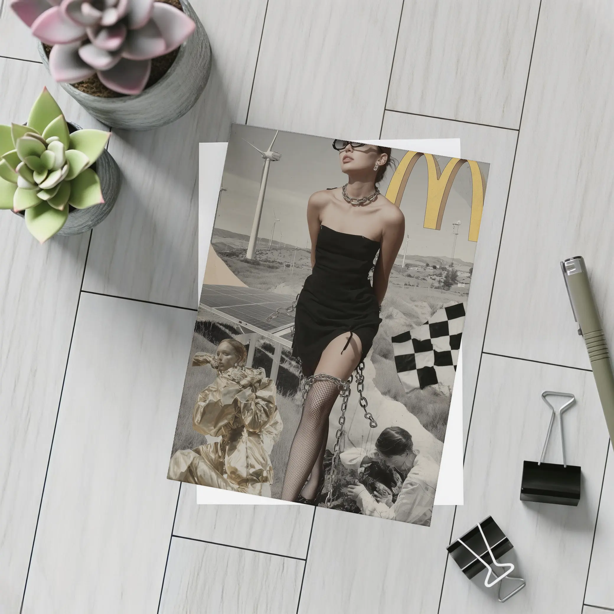 Fashion Woman Collage Pop Art Style – Postcards