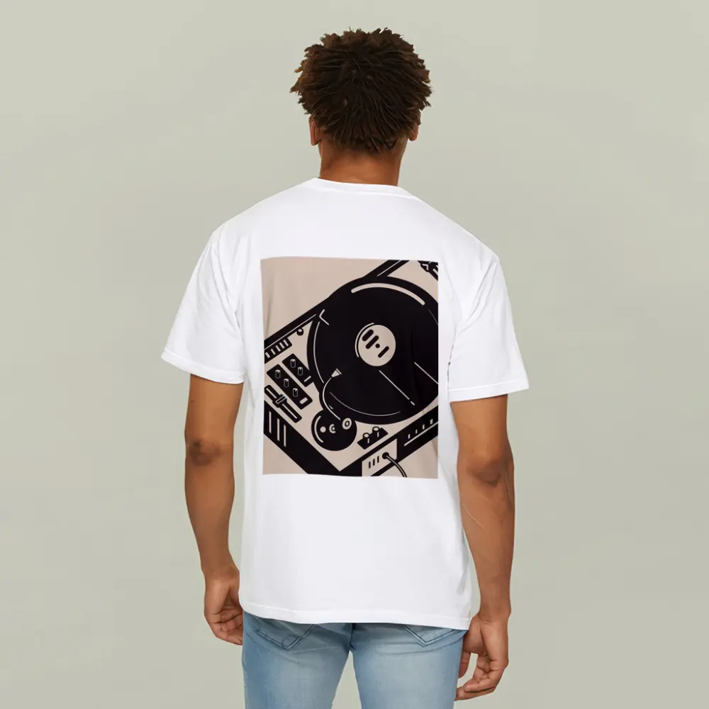 Retro DJ Turntable Illustration Beige Background – T-Shirts