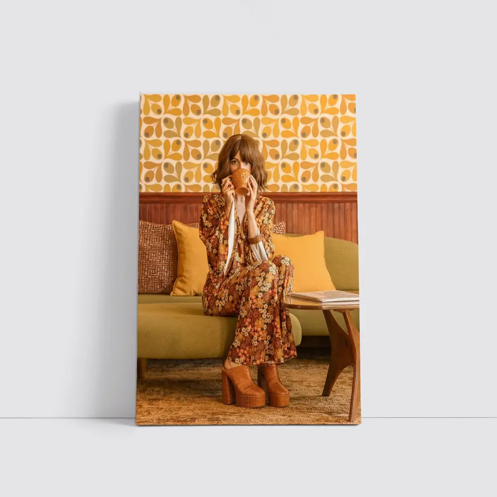 Retro Floral Dress Woman Seventies Interior – Wall Art