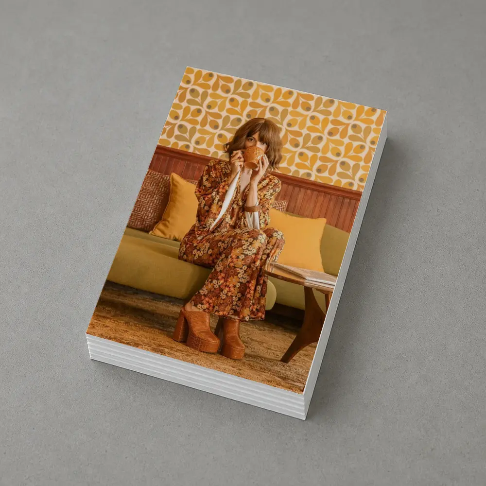 Retro Floral Dress Woman Seventies Interior – Postcards