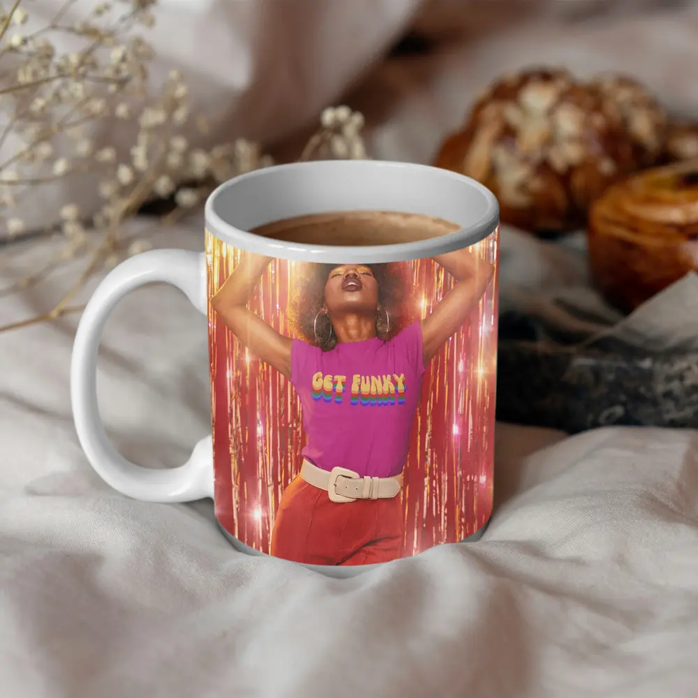 Get Funky Retro Disco Ball Purple Shirt – Mugs