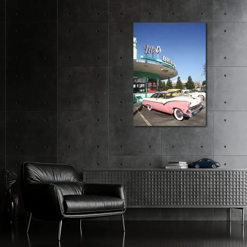 Pink Ford Crown Victoria at Mels Diner – Wall Art