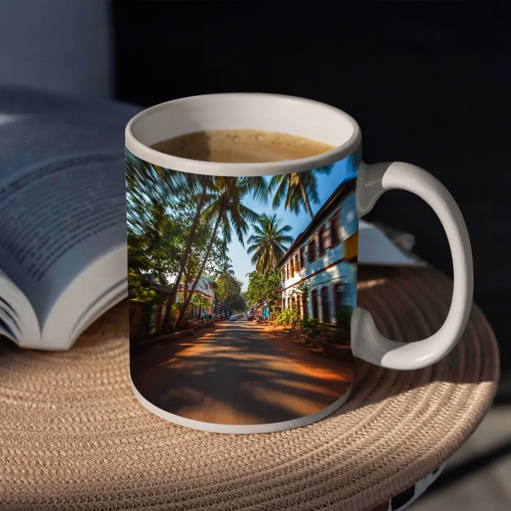 Tropical Street Road Palm Trees India – Mugs