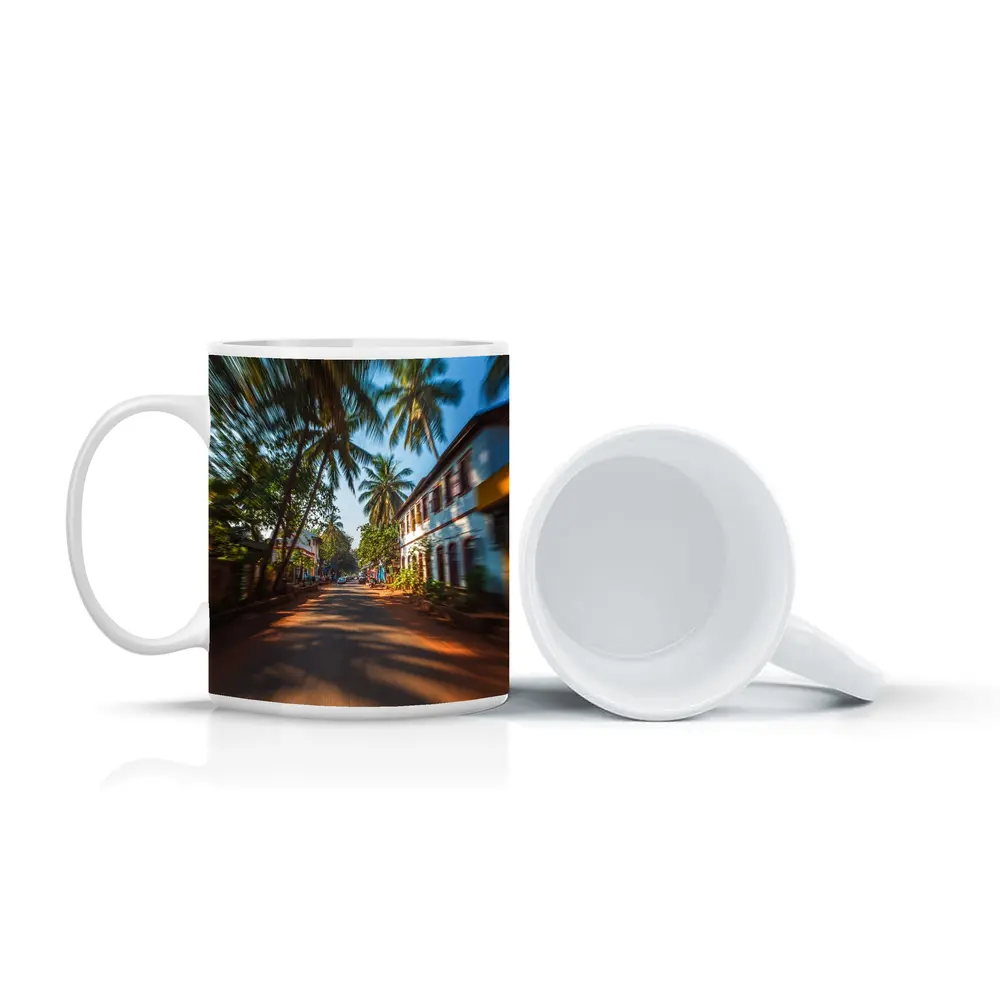 Tropical Street Road Palm Trees India – Mugs