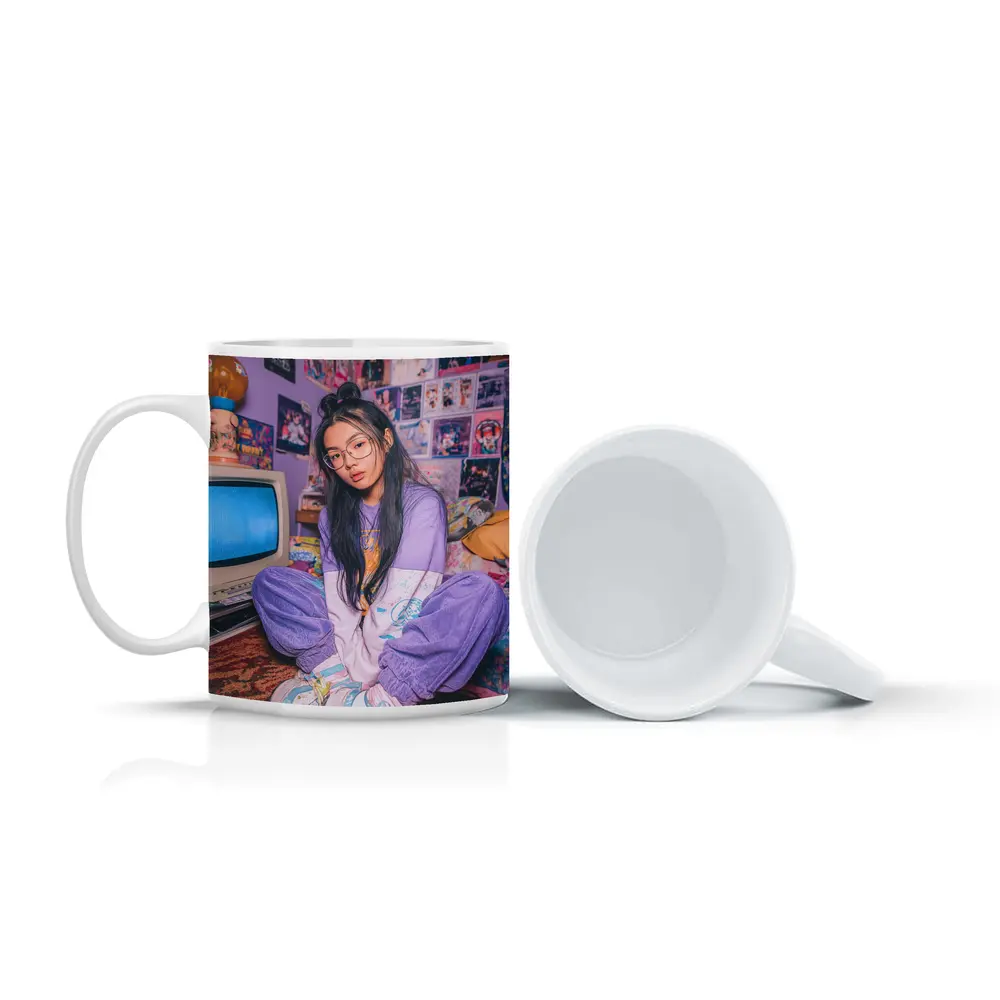 Y2K Aesthetic Girl Retro Bedroom Purple – Mugs