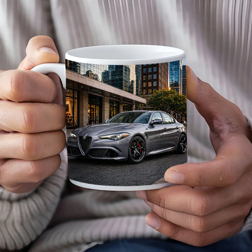 Alfa Romeo Giulia Gray City Street – Mugs