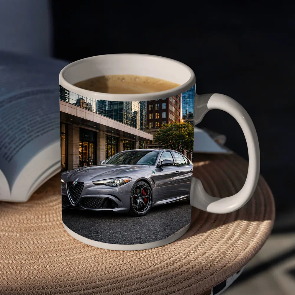 Alfa Romeo Giulia Gray City Street – Mugs