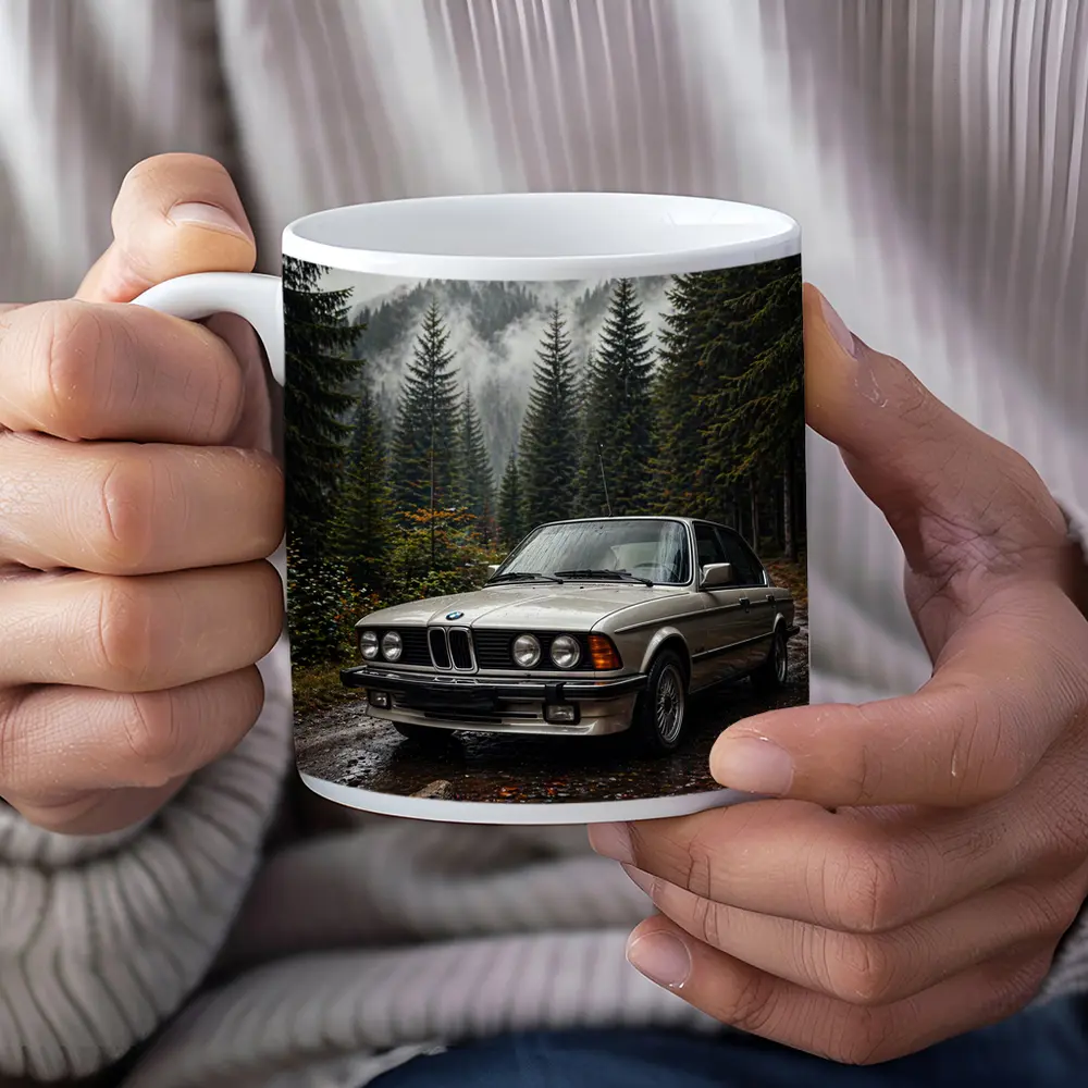 BMW E28 Classic Sedan Foggy Forest – Mugs