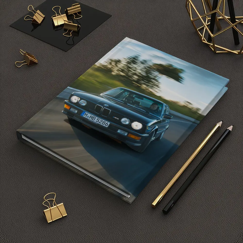 BMW M5 E28 Classic Black Road Drive – Notebooks