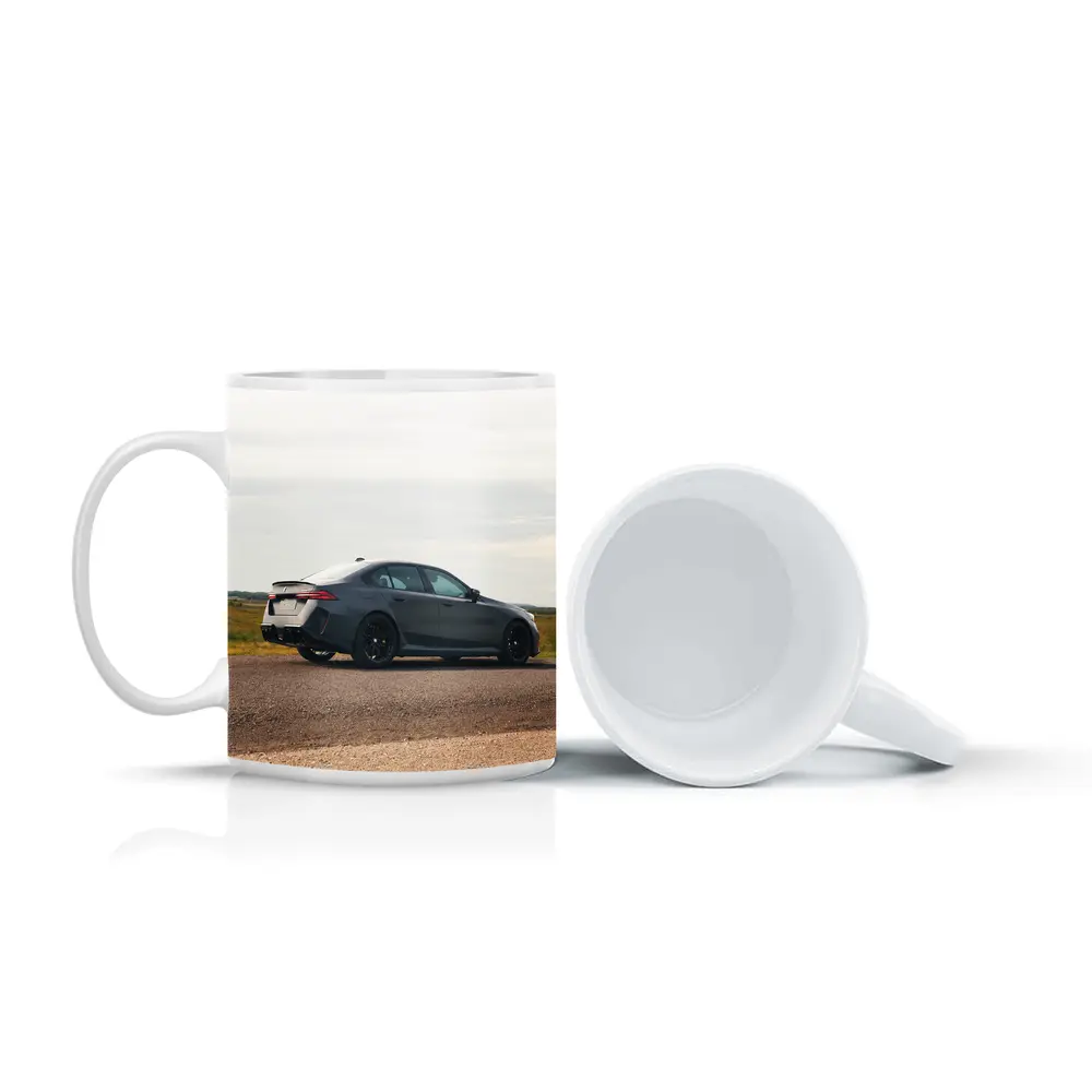 BMW M5 G90 Sedan Matte Gray Open Road – Mugs