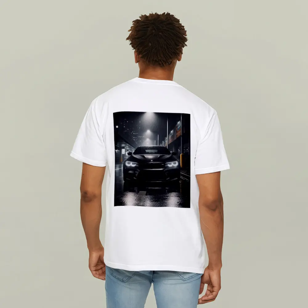 BMW M5 Black Front Rain Night Street – T-Shirts