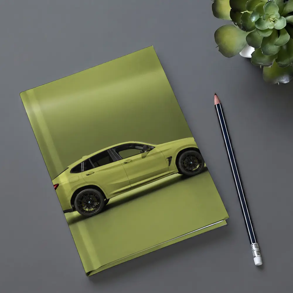 BMW X4 M Competition Green Studio Shot – Notebooks
