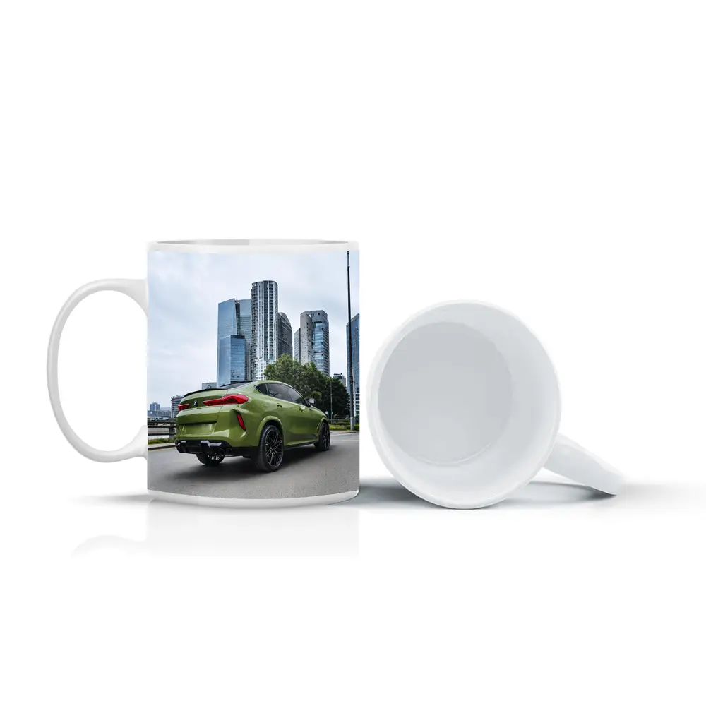 BMW X6M Green City Skyline Street – Mugs