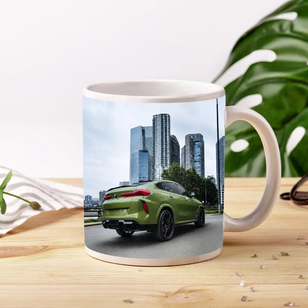BMW X6M Green City Skyline Street – Mugs