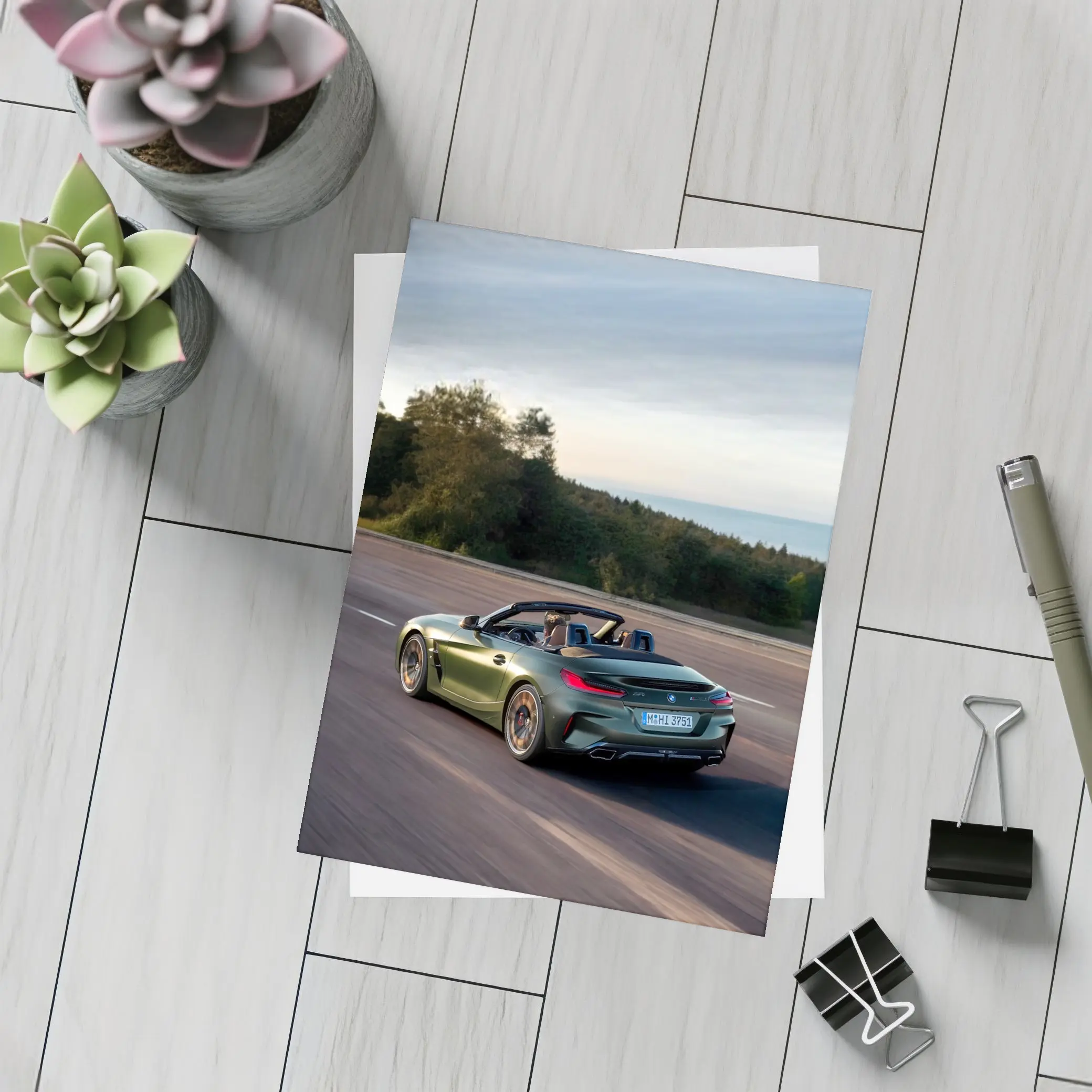 BMW Z4 M40i Green Convertible Coastal Road – Postcards