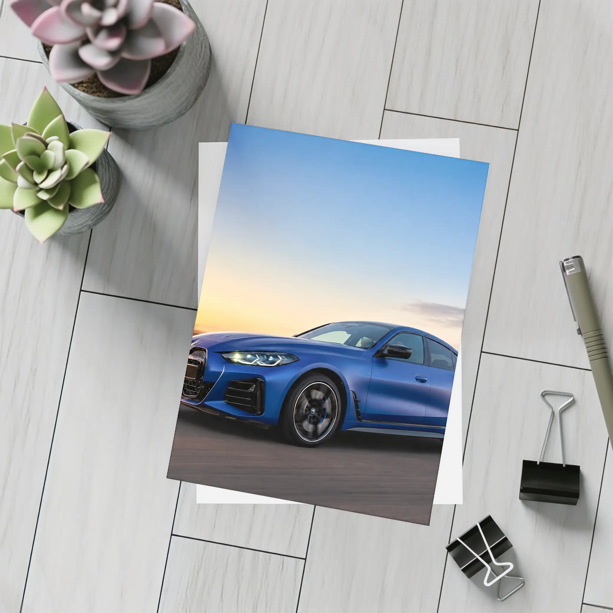 BMW i4 Gran Coupe Blue Sunset Drive – Postcards