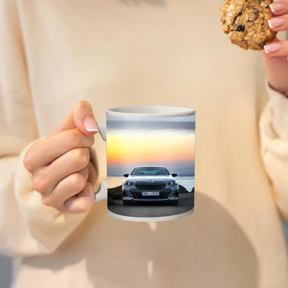 BMW i5 M60 Sunset Coastal Front View – Mugs