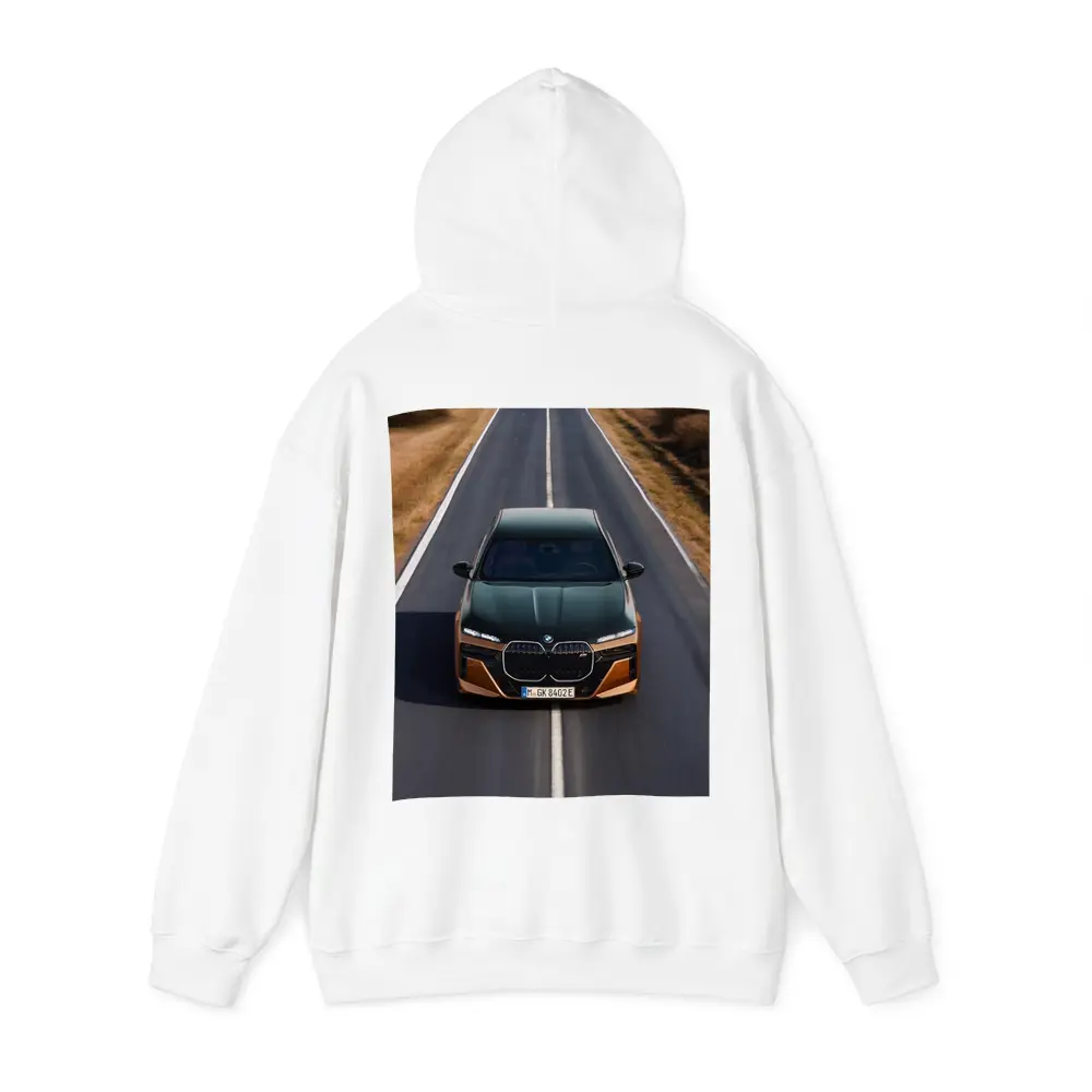 BMW i7 M70 Speeding Down Open Road – Hoodies