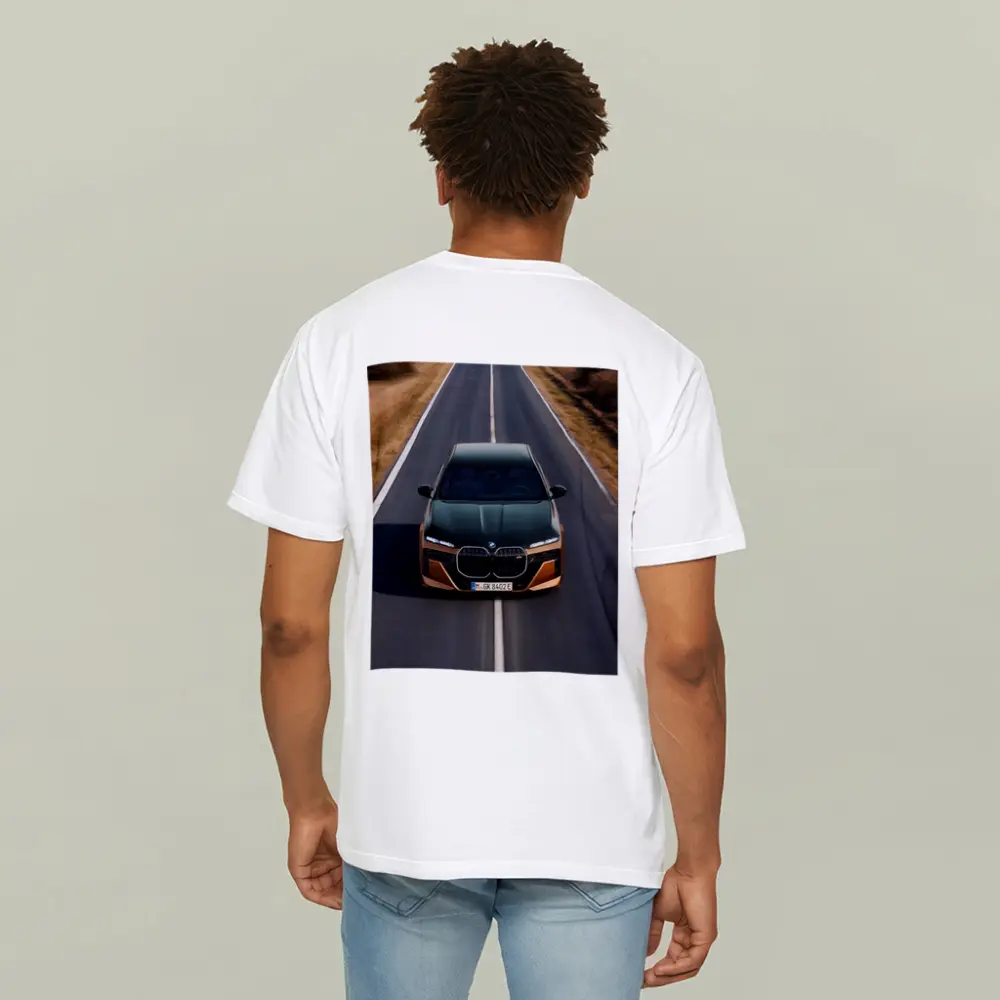 BMW i7 M70 Speeding Down Open Road – T-Shirts