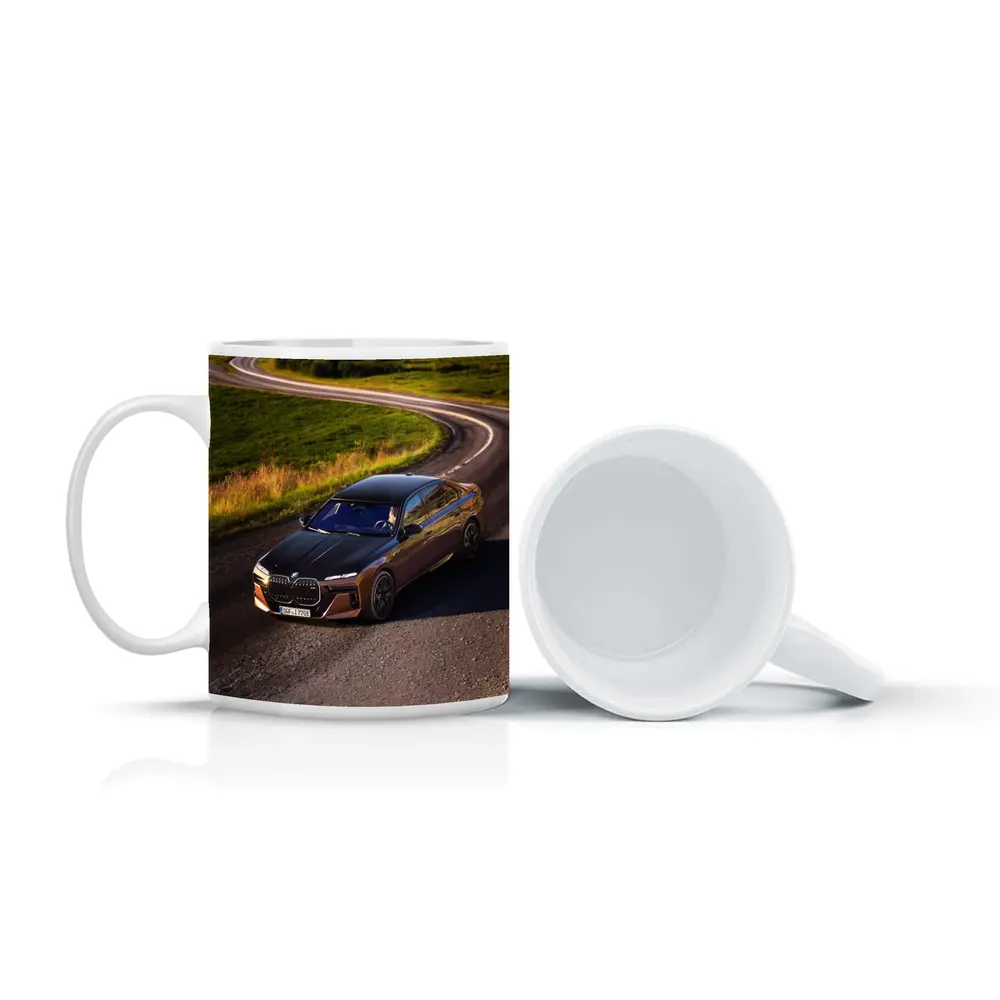 BMW i7 M70 Sapphire Black Country Road – Mugs