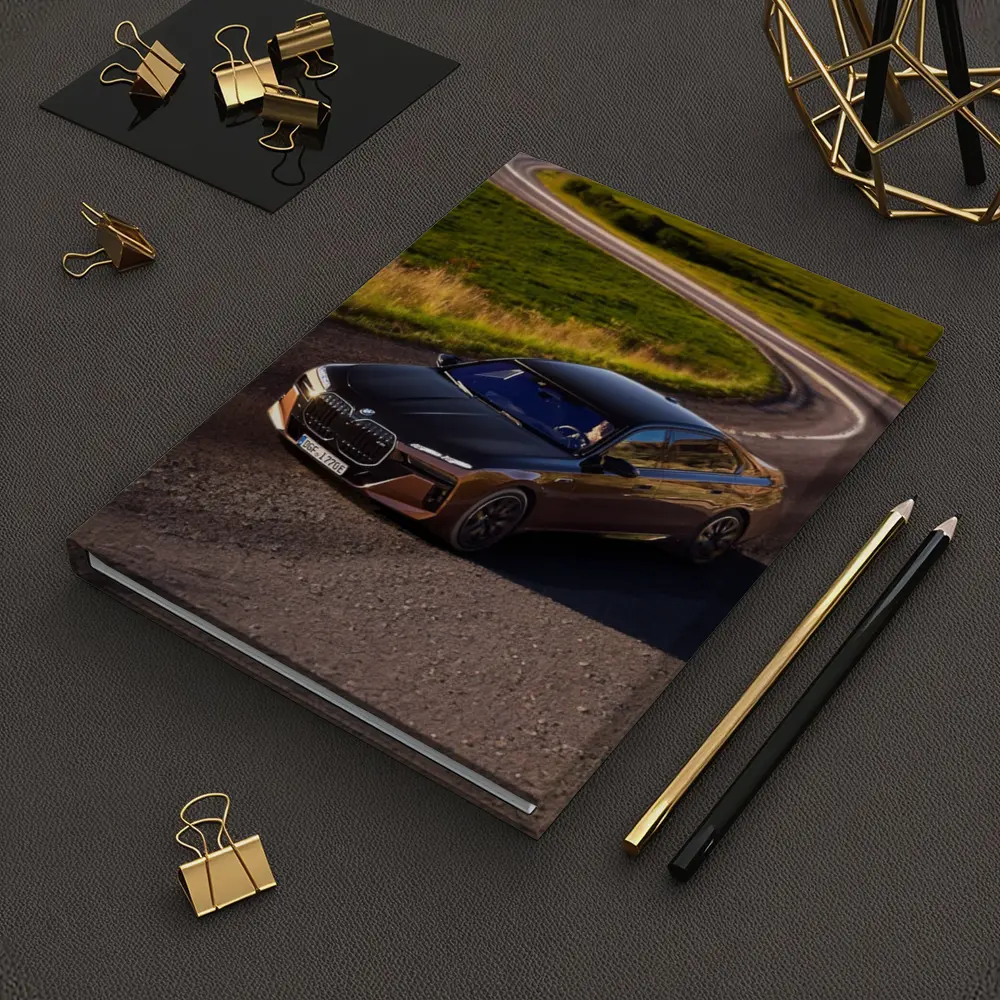 BMW i7 M70 Sapphire Black Country Road – Notebooks