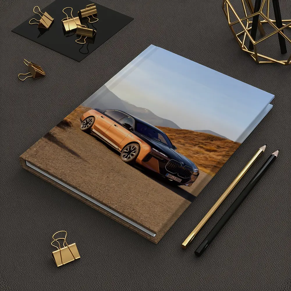 BMW i7 M70 Mountain Road Copper Black – Notebooks