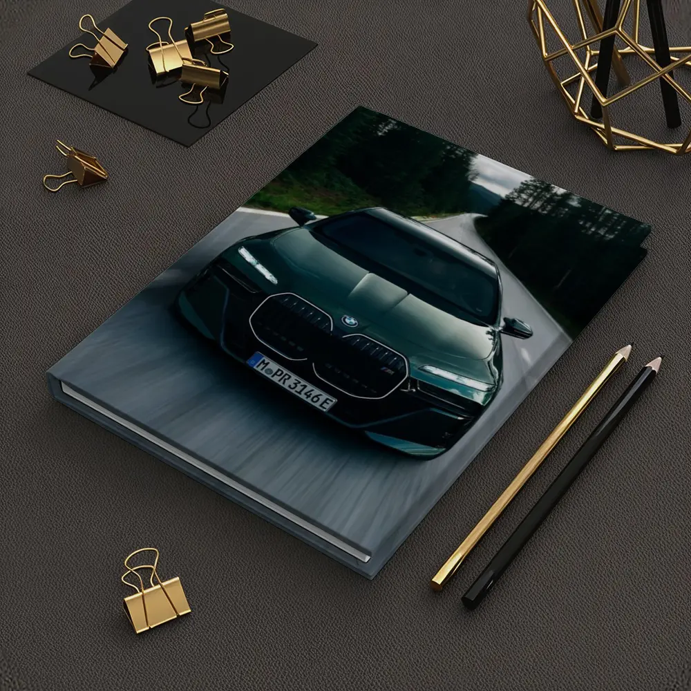 BMW i7 M70 Dark Green Forest Road – Notebooks