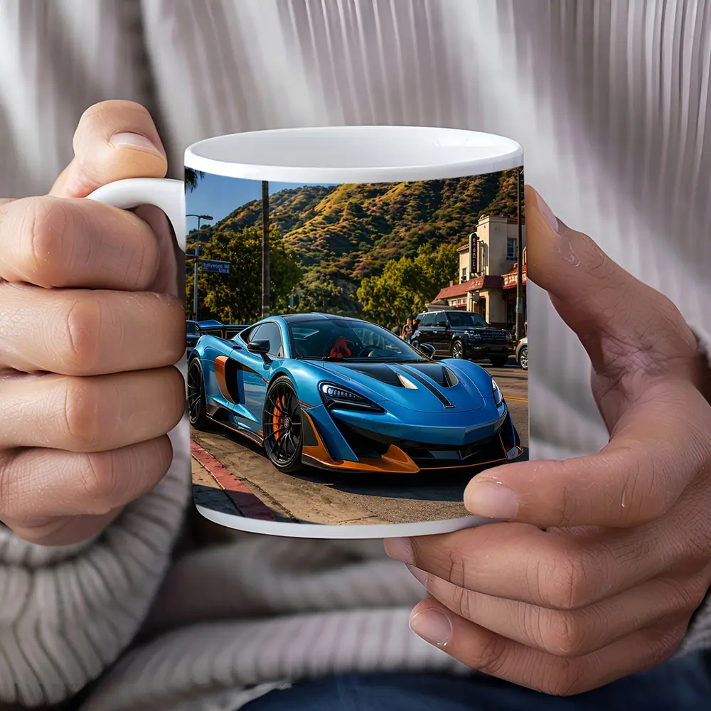McLaren 600LT Blue Hollywood Hills Los Angeles – Mugs