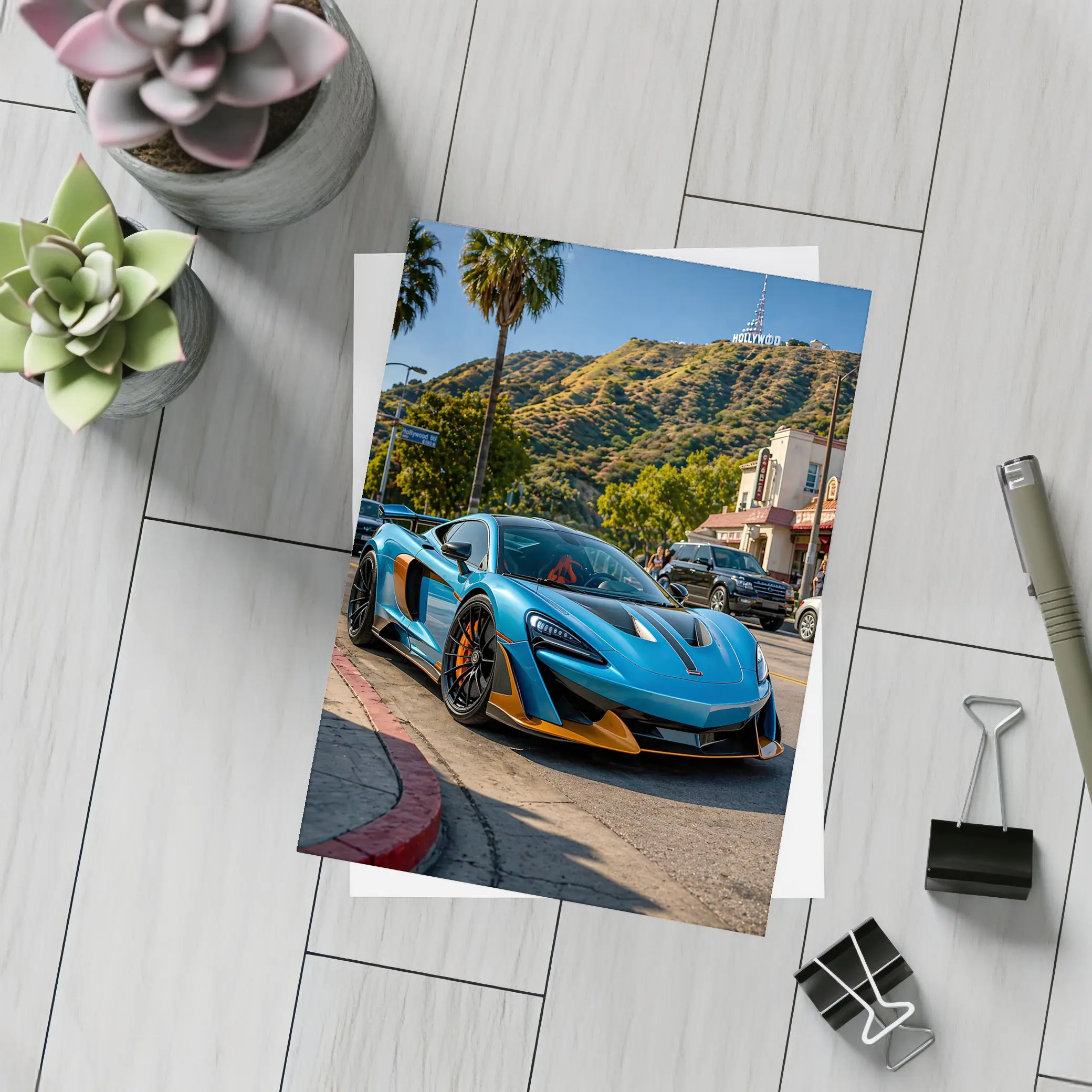 McLaren 600LT Blue Hollywood Hills Los Angeles – Postcards