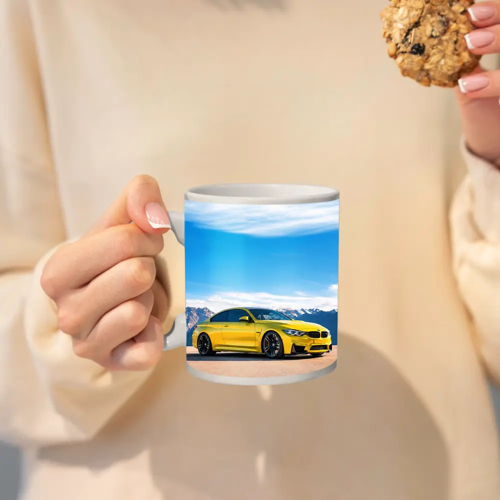 BMW M4 Yellow Parked Mountain Skyline – Mugs