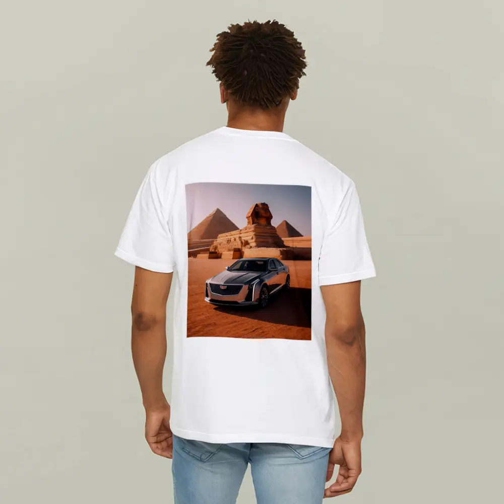Cadillac CT6 Parked Before Egyptian Pyramids – T-Shirts