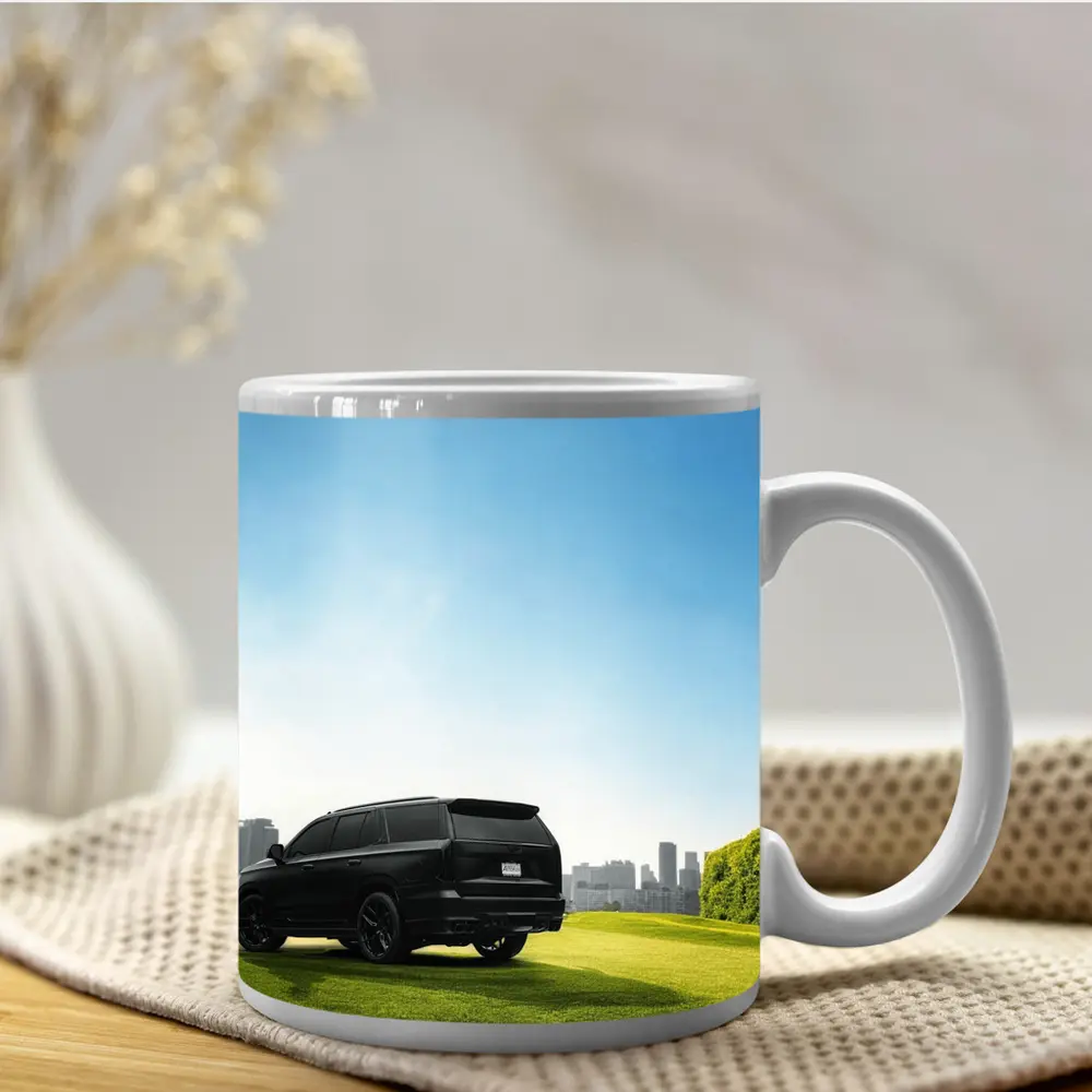 Black Cadillac Escalade Green Field City – Mugs