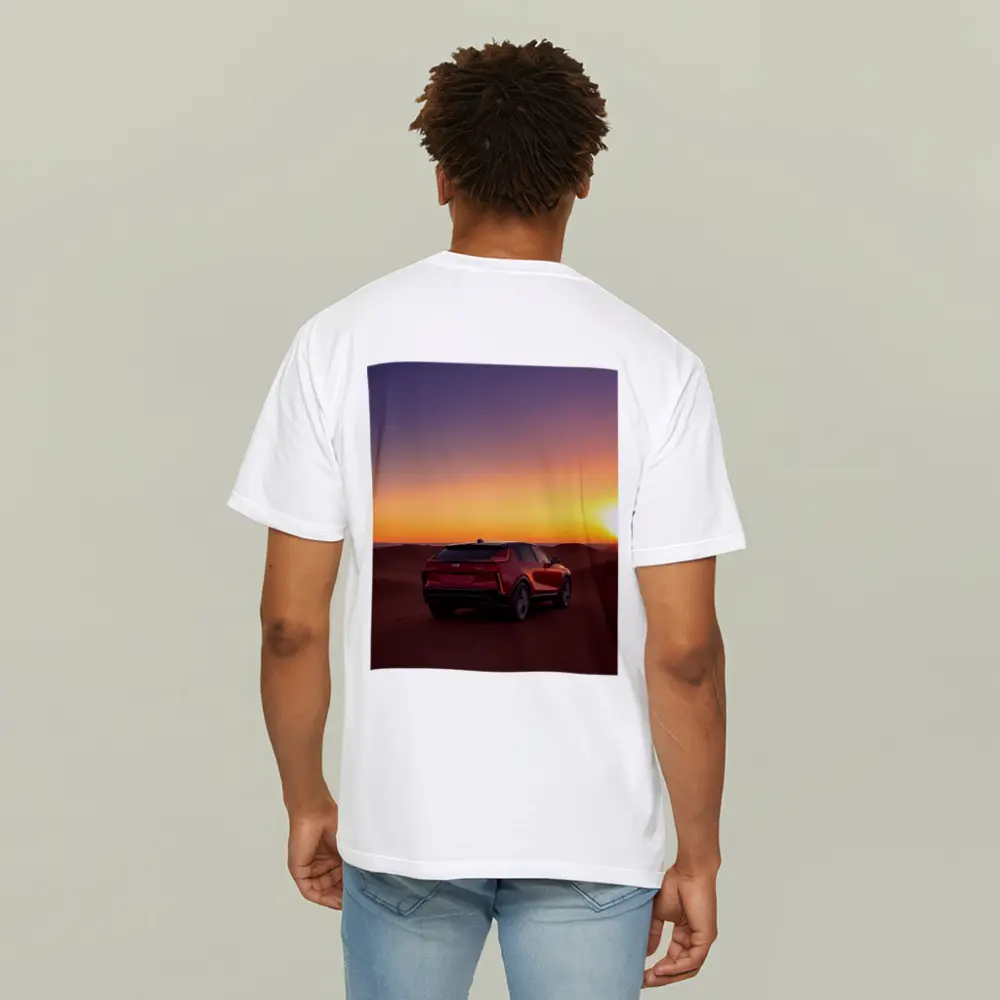 Cadillac SUV Red Desert Sunset Dunes – T-Shirts