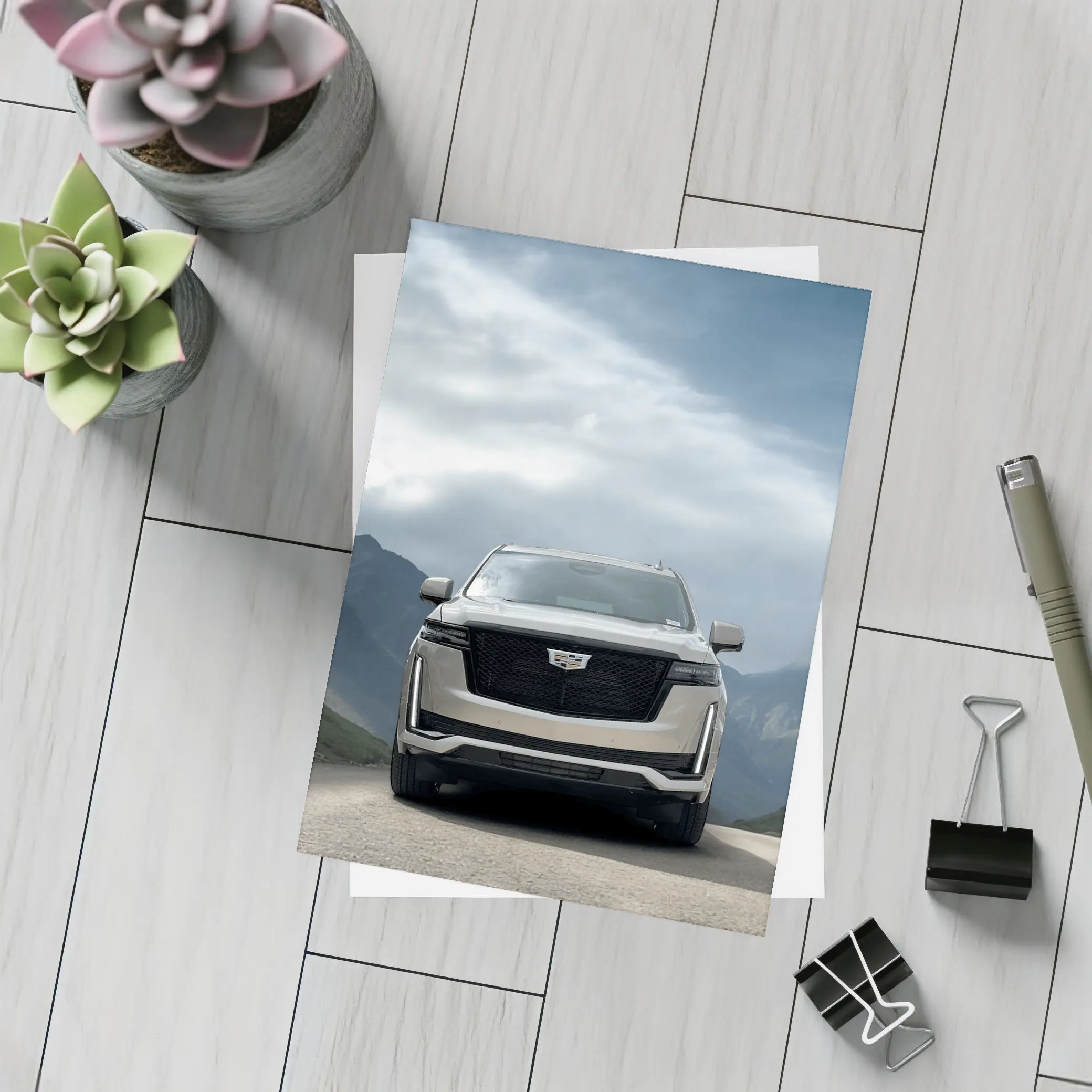 Cadillac Escalade Front View Mountain Road – Postcards