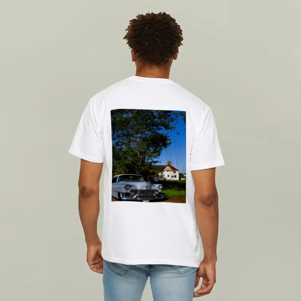 Classic Cadillac DeVille White Rural American Village – T-Shirts