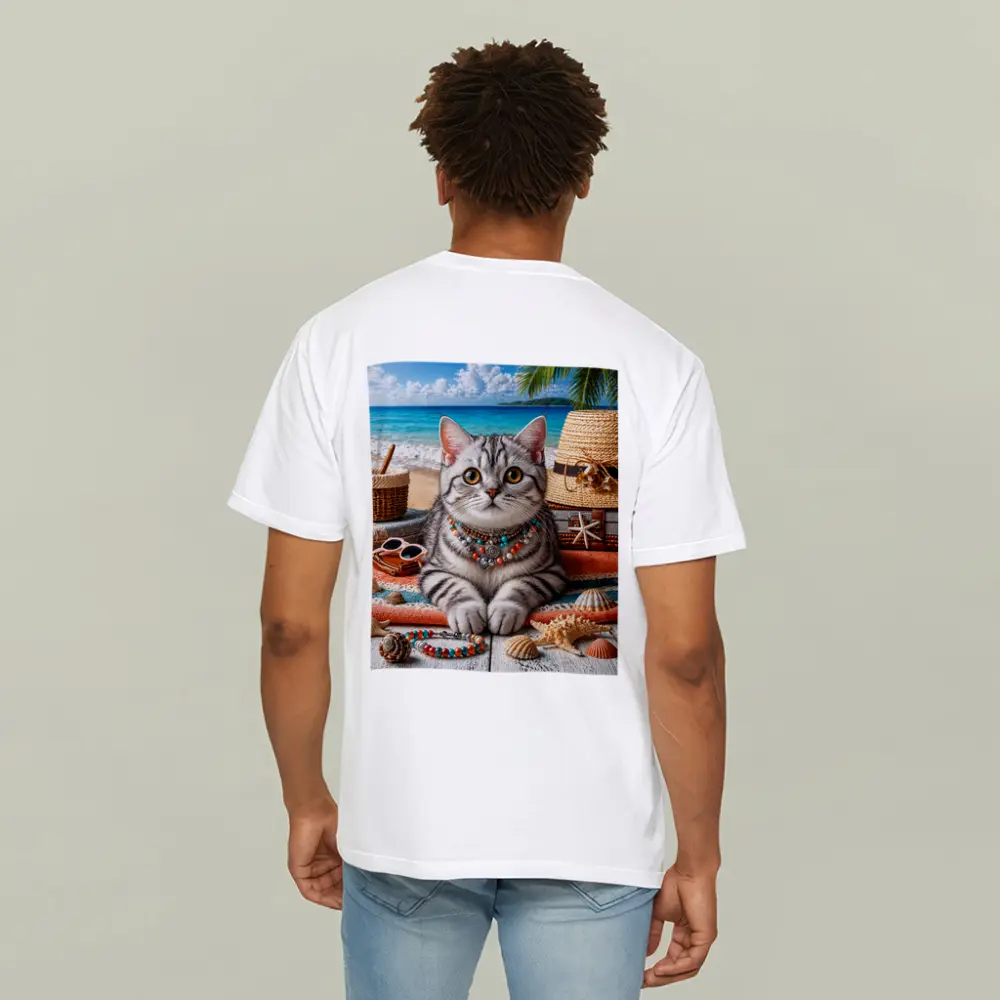 American Shorthair Cat Beach Summer Scene – T-Shirts