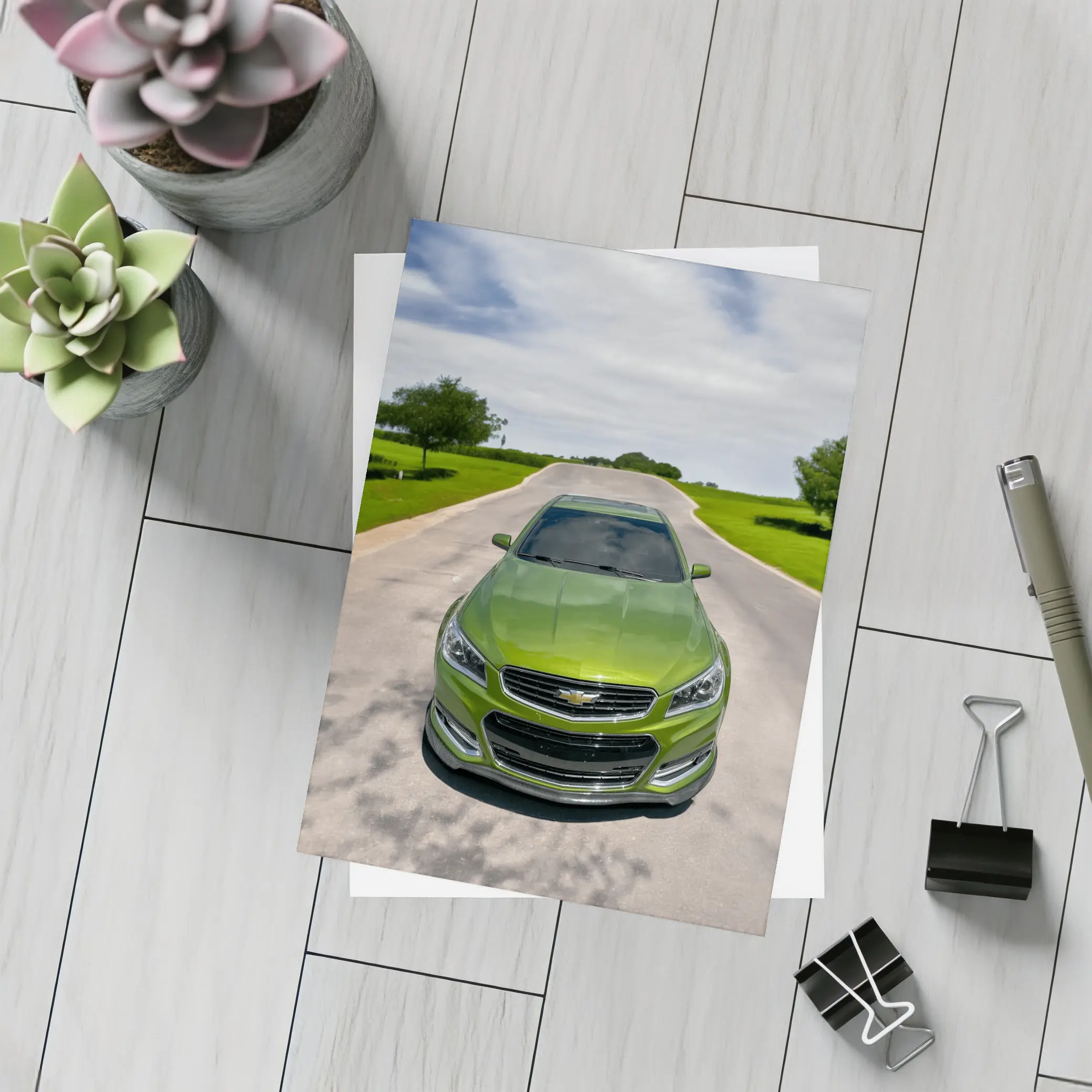 Chevrolet SS Sedan Green Country Road – Postcards
