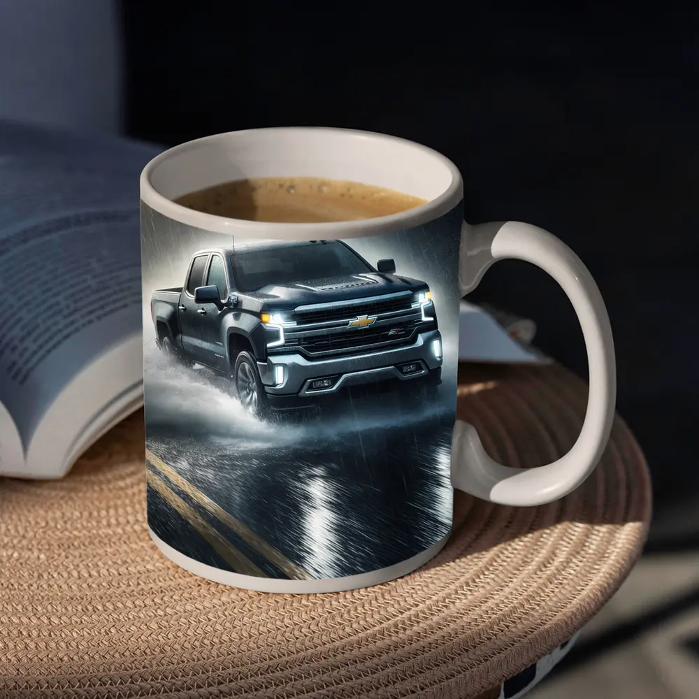 Chevrolet Silverado Driving Through Heavy Rain – Mugs