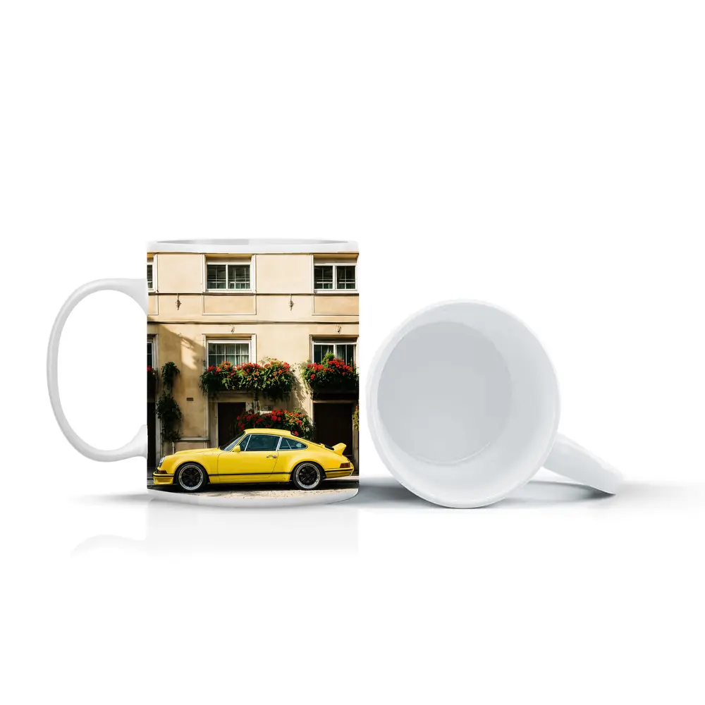 Yellow Porsche 911 Parked Alpine Village – Mugs