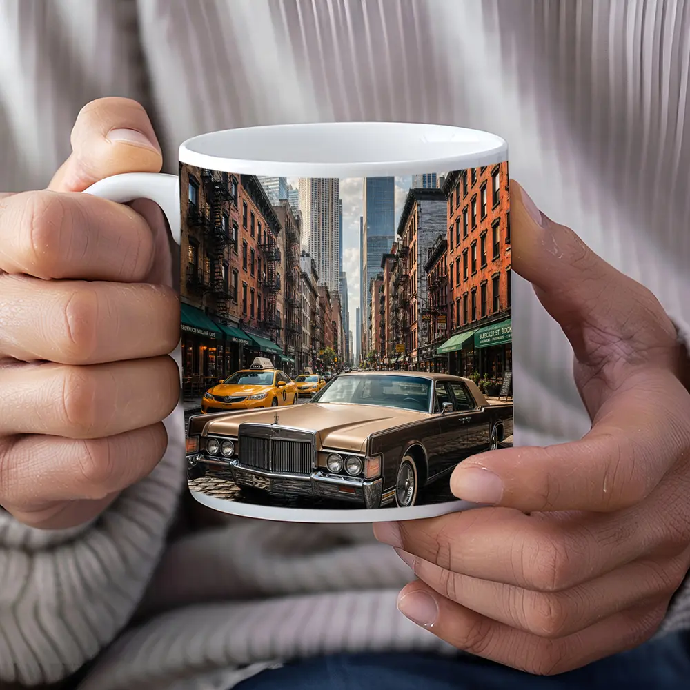 Classic Lincoln Continental New York City Street – Mugs