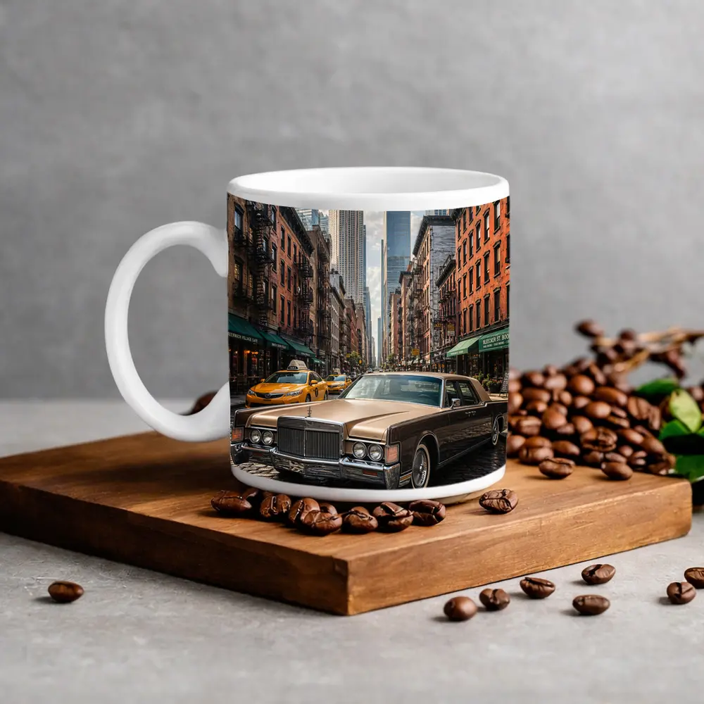 Classic Lincoln Continental New York City Street – Mugs