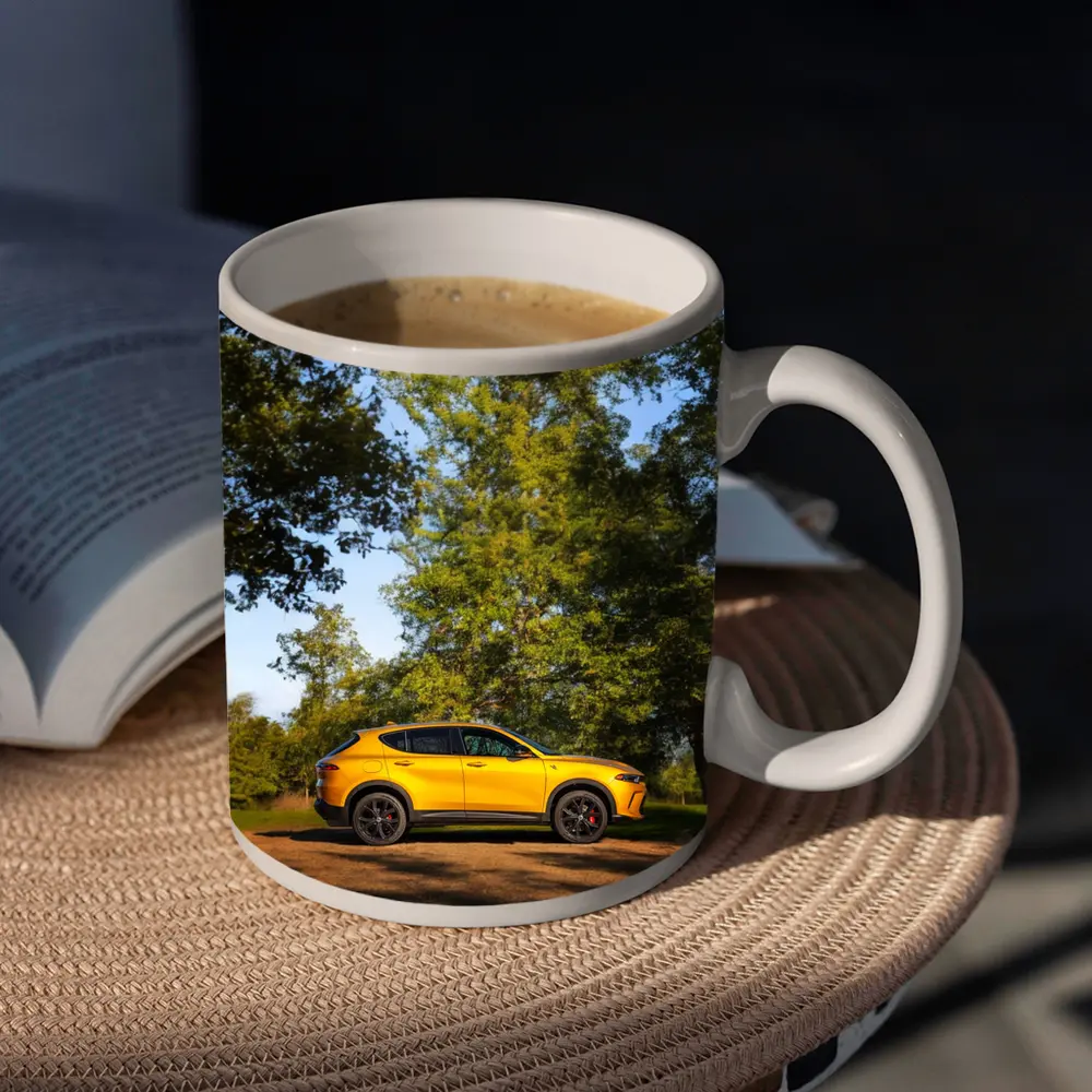 Dodge Hornet Yellow SUV Green Trees – Mugs