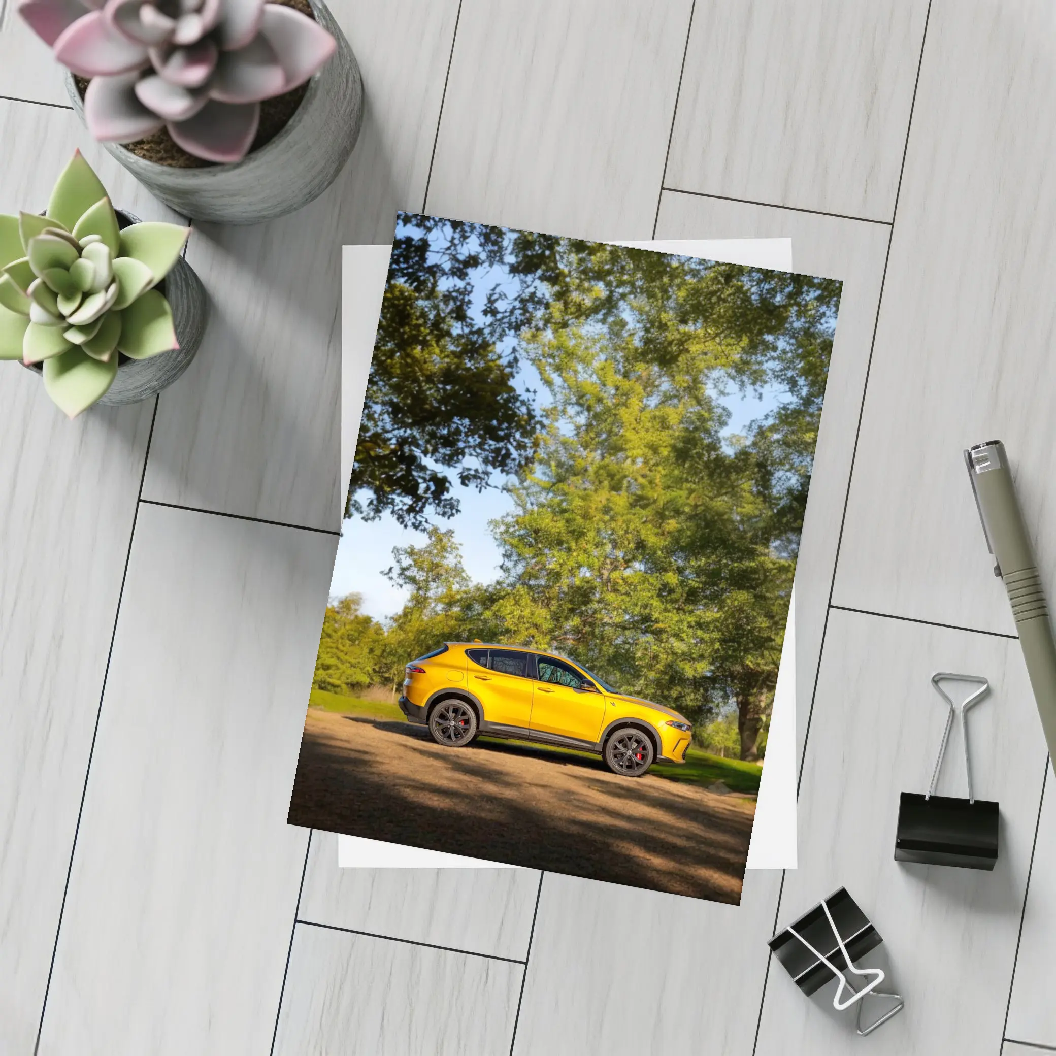 Dodge Hornet Yellow SUV Green Trees – Postcards